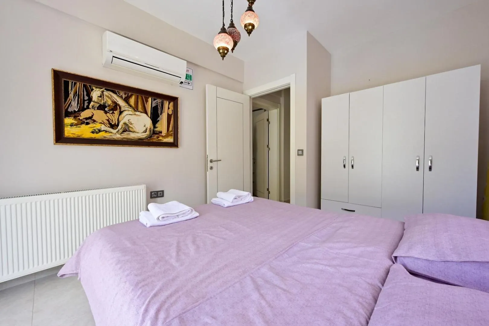 Lorenzo- 4 Bedroom Holiday Villa In Hisaronu Fethiye