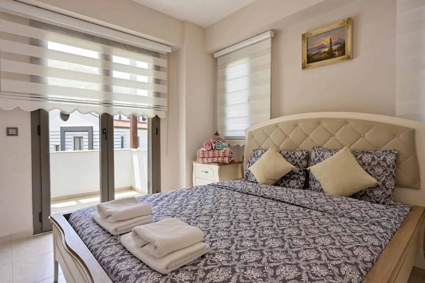 Lorenzo- 4 Bedroom Holiday Villa In Hisaronu Turkey