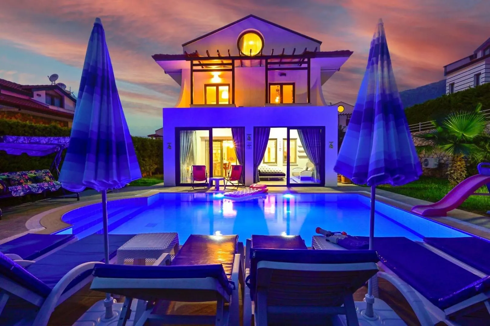 Lorenzo- 4 Bedroom Holiday Villa In Hisaronu Fethiye