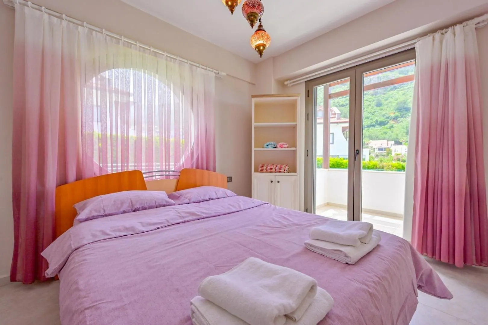 Lorenzo- 4 Bedroom Holiday Villa In Hisaronu 0*, Fethiye